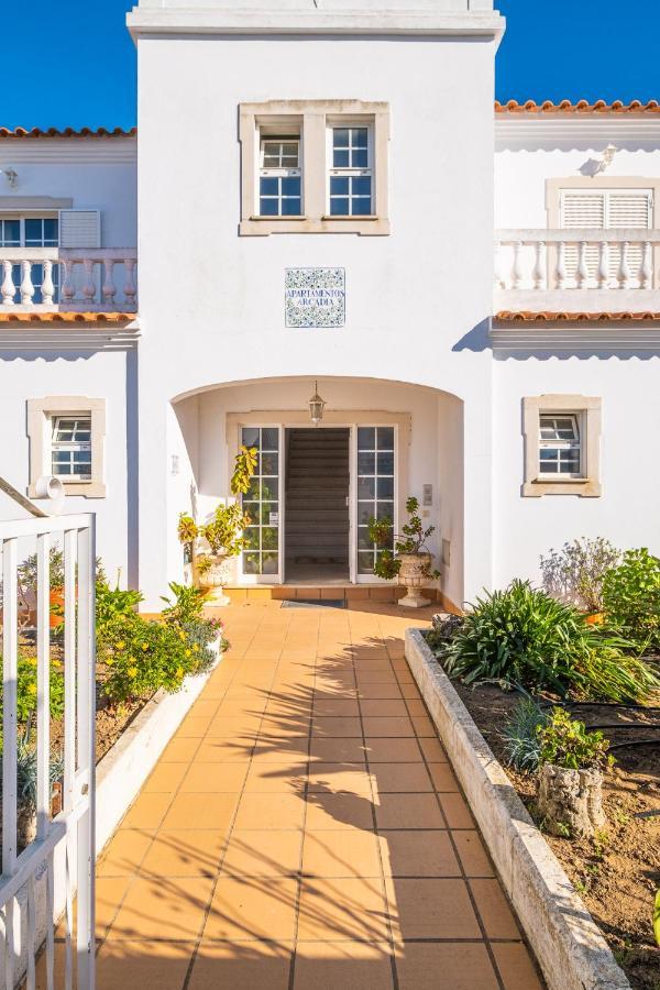 Arcadia Apartment